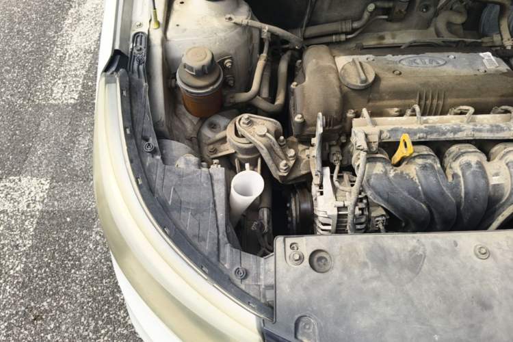Used Kia K2 2015 Sedan 1.4L MT GLS Engine Bay Right