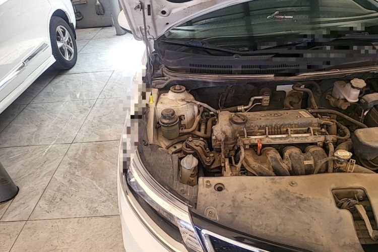 Used Kia K2 2015 Sedan 1.4L MT GLS Engine Bay Right