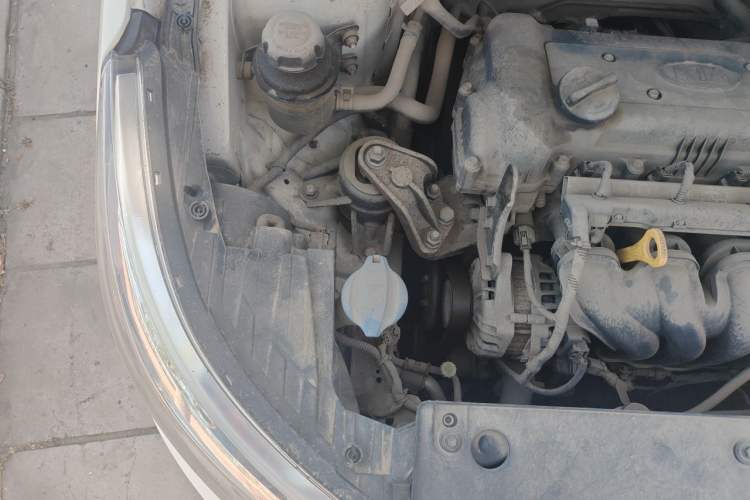 Used Kia K2 2015 Sedan 1.4L MT GLS Engine Bay Right