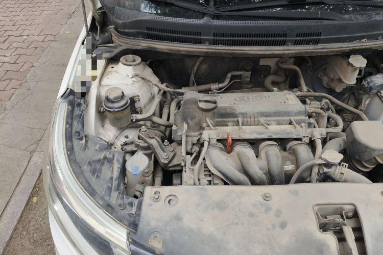 Used Kia K2 2015 Sedan 1.4L MT GLS Engine Bay Right