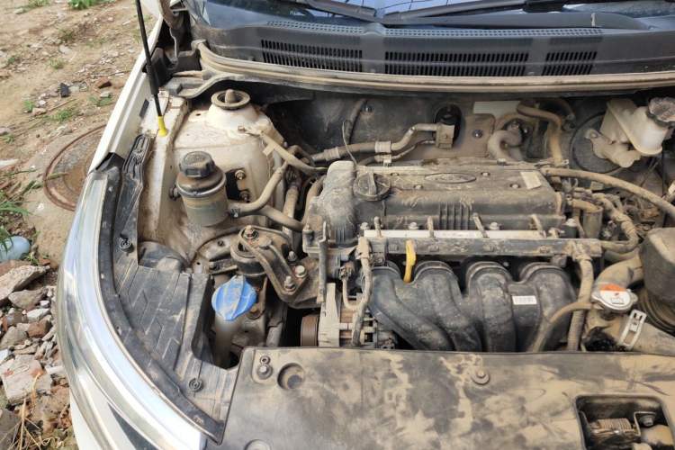 Used Kia K2 2015 Sedan 1.4L MT GLS Engine Bay Right