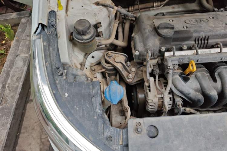 Used Kia K2 2015 Sedan 1.4L MT GLS Engine Bay Right