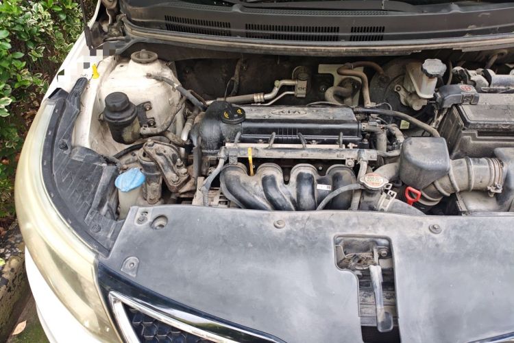 Used Kia K2 2015 Sedan 1.4L Automatic GLS Engine Bay Right