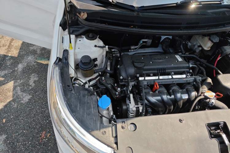 Used Kia K2 2015 Sedan 1.4L Automatic GLS Engine Bay Right