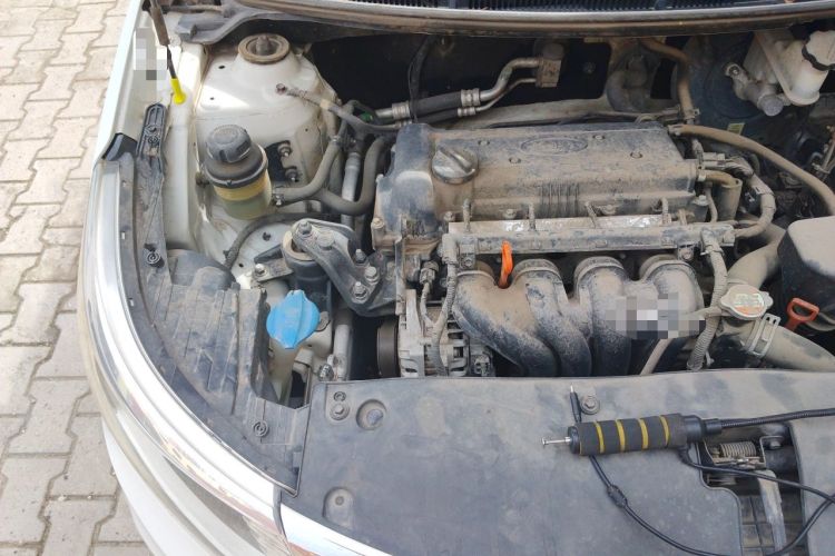 Used Kia K2 2015 Sedan 1.4L Automatic GLS Engine Bay Right