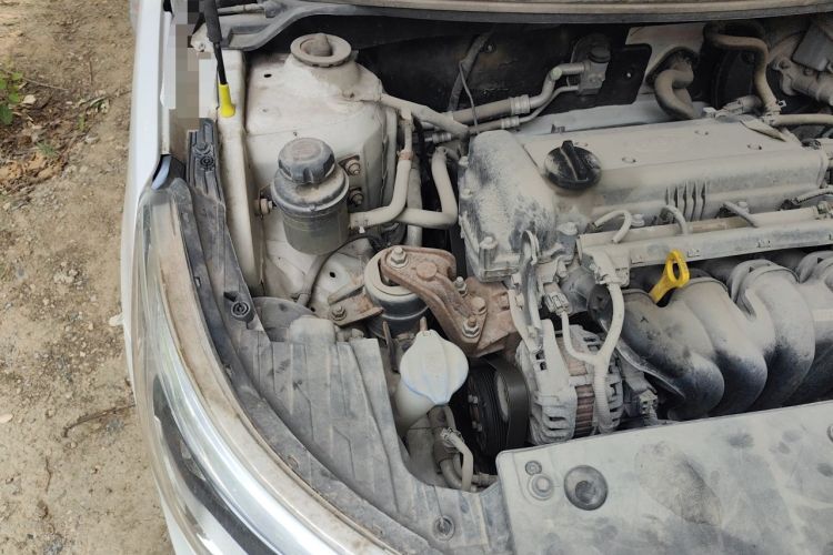 Used Kia K2 2015 Sedan 1.4L Automatic GLS Engine Bay Right
