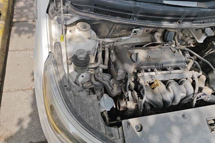 Used Kia K2 2015 Sedan 1.4L Automatic GLS Engine Bay Right