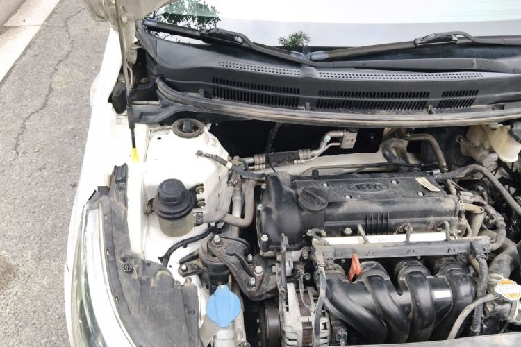 Used Kia K2 2015 Sedan 1.4L MT GLS Engine Bay Right