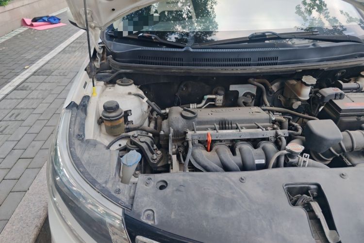 Used Kia K2 2015 Sedan 1.4L MT GLS Engine Bay Right