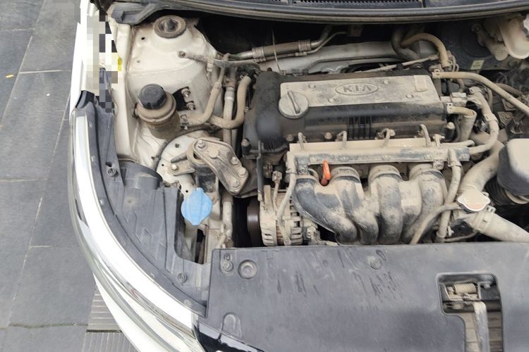 Used Kia K2 2015 Sedan 1.4L MT GLS Engine Bay Right