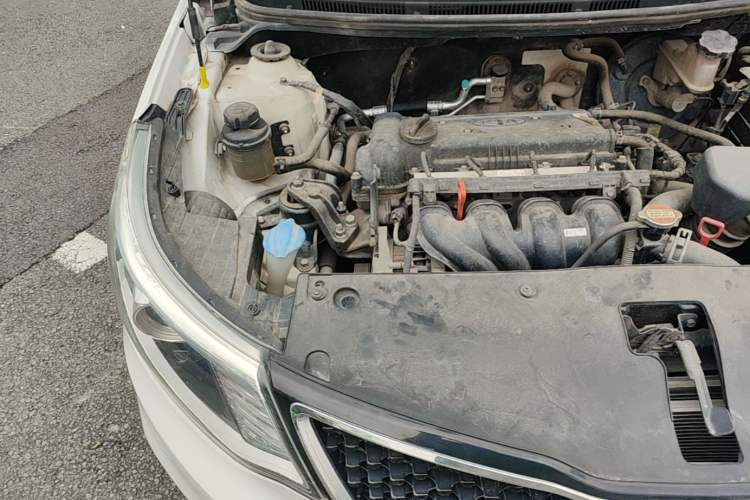 Used Kia K2 2015 Sedan 1.6L Automatic Transmission Premium Engine Bay Right
