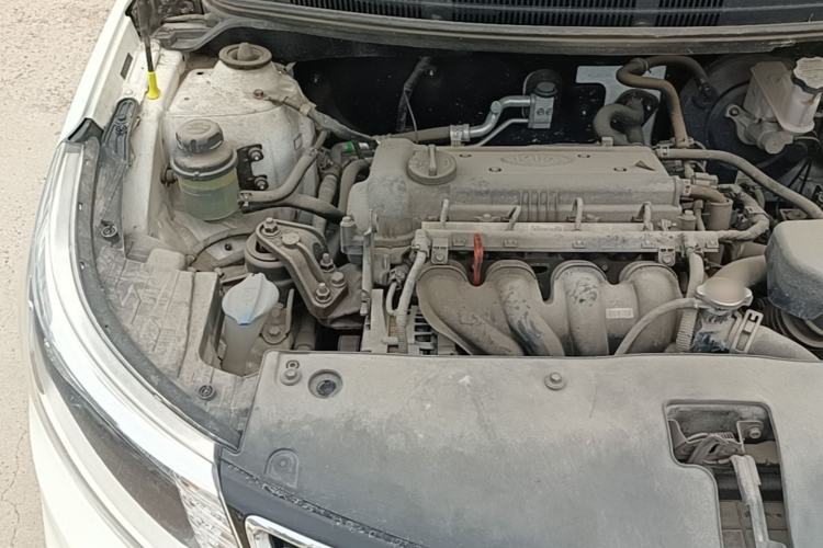 Used Kia K2 2015 Sedan 1.4L Manual Transmission GL Engine Bay Right