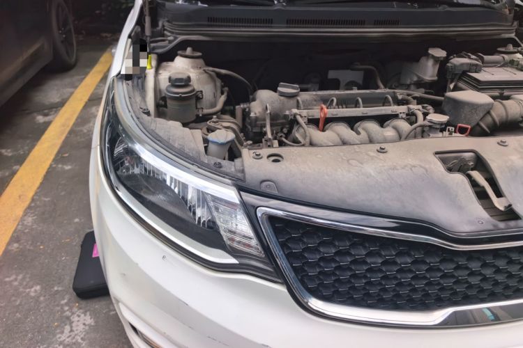 Used Kia K2 2015 Hatchback 1.4L AT GLS Cool Edition Engine Bay Right