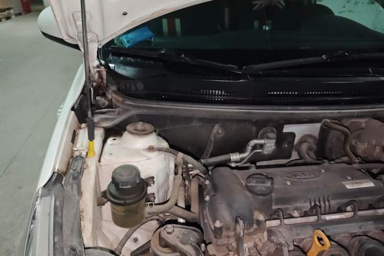 Used Kia K2 2015 Sedan 1.4L Automatic GLS Engine Bay Right