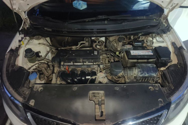 Used Kia K2 2015 Sedan 1.4L MT GLS Engine Bay