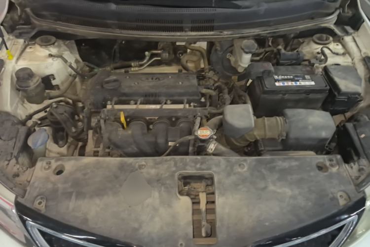 Used Kia K2 2015 Sedan 1.4L MT GLS Engine Bay