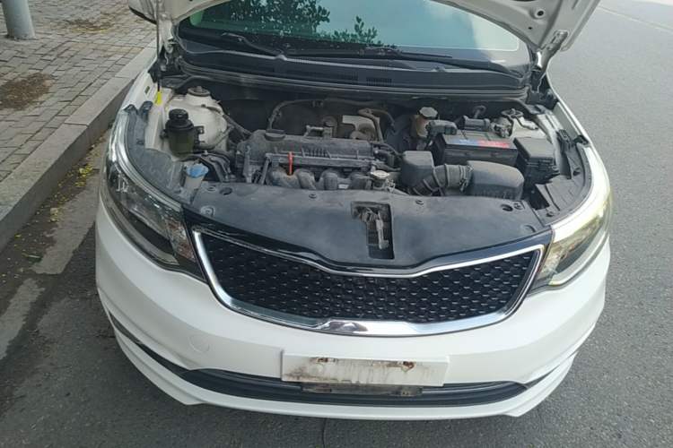 Used Kia K2 2015 Sedan 1.4L MT GLS Engine Bay