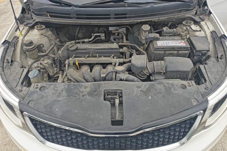 Used Kia K2 2015 Sedan 1.4L Manual Transmission GL Engine Bay