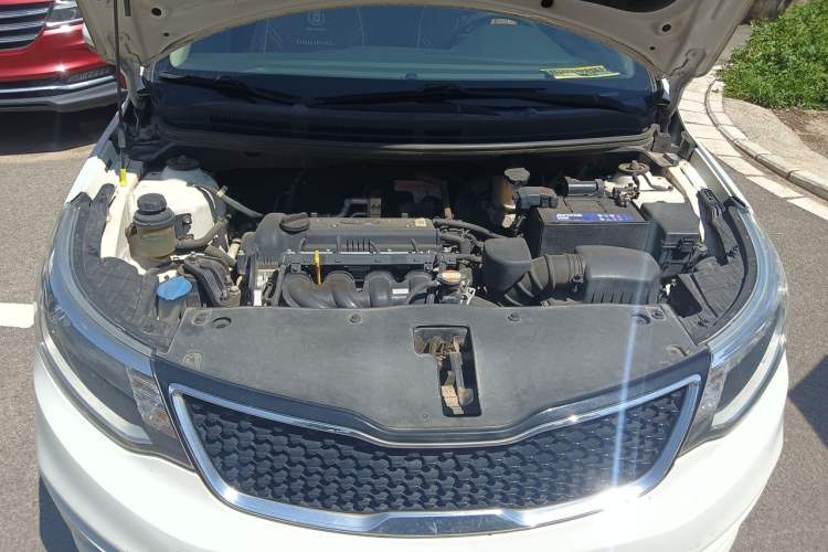 Used Kia K2 2015 Sedan 1.4L MT GLS Engine Bay