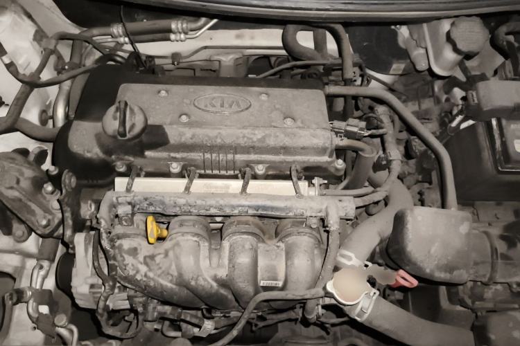 Used Kia K2 2015 Hatchback 1.4L AT GLS Cool Edition Engine Bay