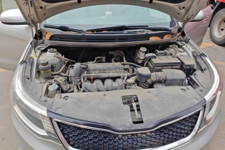 Used Kia K2 2015 Sedan 1.4L MT GLS Engine Bay