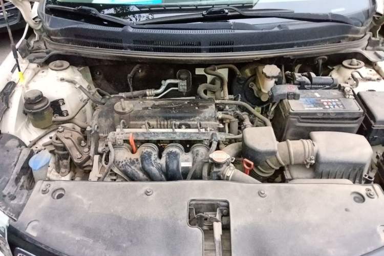 Used Kia K2 2015 Sedan 1.4L Manual Transmission GL Engine Bay