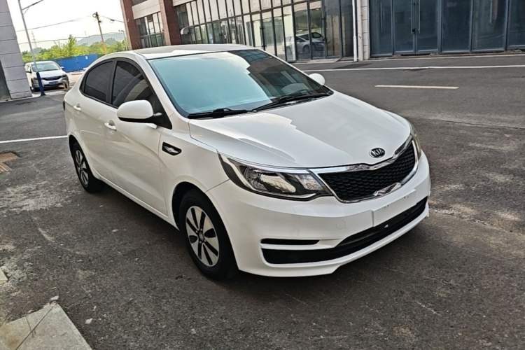 Used Kia K2 2015 Sedan 1.4L Automatic GLS Exterior 1