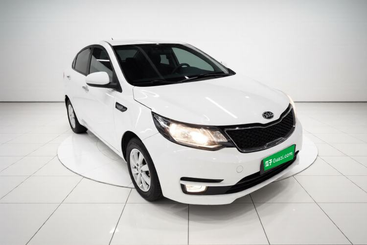 Used Kia K2 2015 Sedan 1.4L Automatic GLS Exterior 1
