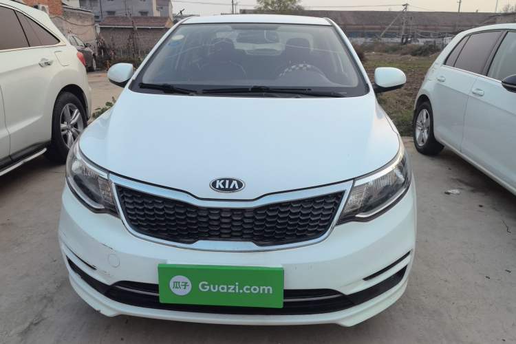 Used Kia K2 2015 Sedan 1.4L Automatic GLS Exterior 1