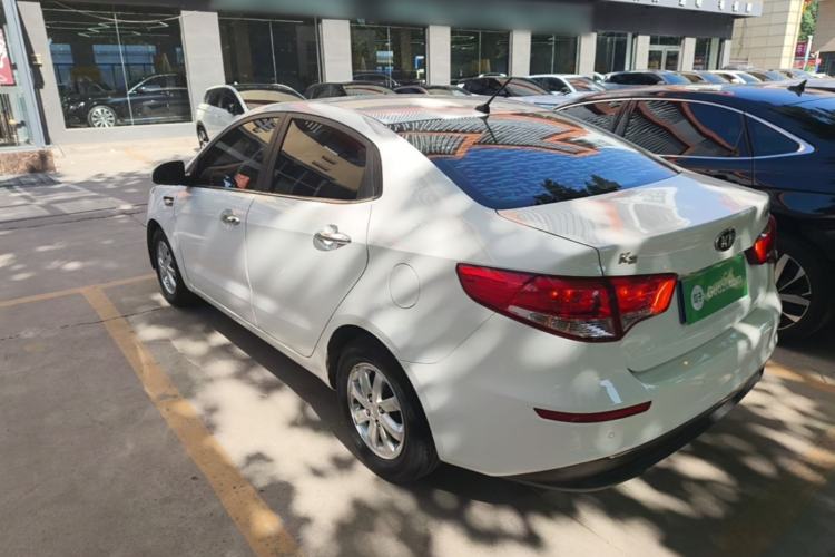 Used Kia K2 2015 Sedan 1.4L Automatic GLS Exterior 2