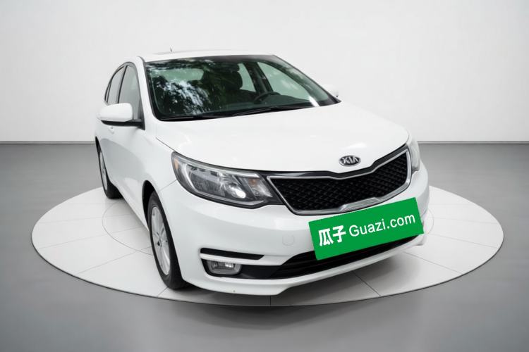 Used Kia K2 2015 Sedan 1.4L Automatic GLS Exterior 2