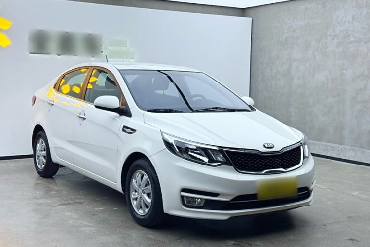 Used Kia K2 2015 Sedan 1.4L MT GLS Exterior 2