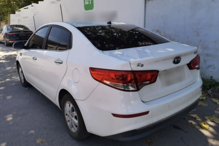 Used Kia K2 2015 Sedan 1.4L MT GLS Exterior 2
