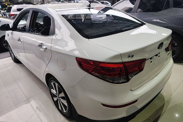 Used Kia K2 2015 Sedan 1.6L Automatic Transmission Premium Exterior 2