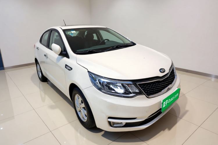 Used Kia K2 2015 Sedan 1.4L MT GLS Exterior 2