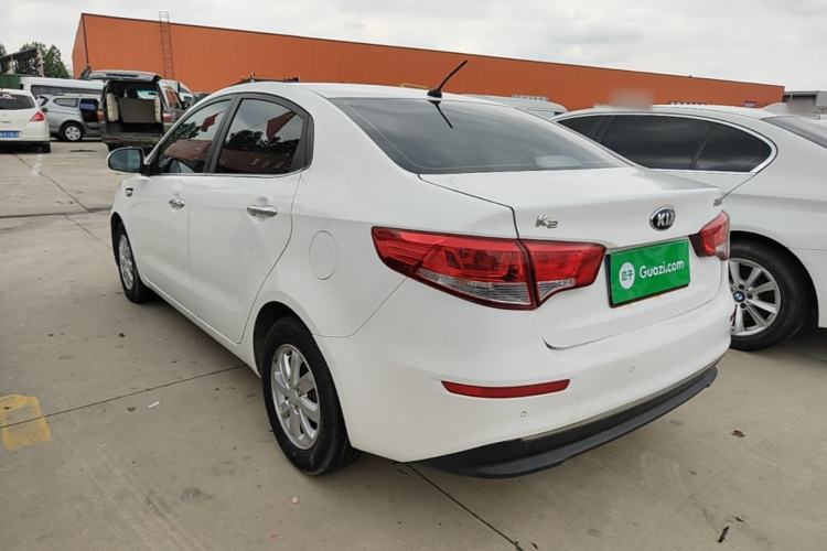 Used Kia K2 2015 Sedan 1.4L MT GLS Exterior 2