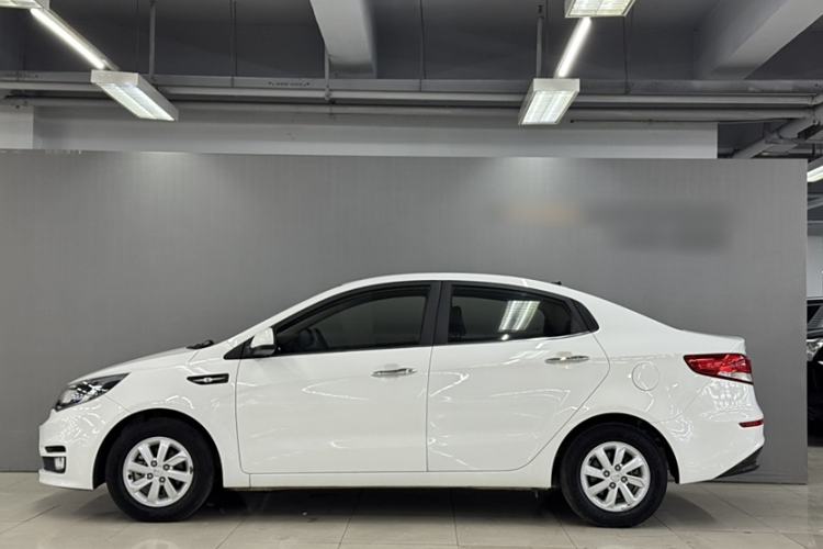 Used Kia K2 2015 Sedan 1.4L Automatic GLS Exterior 3