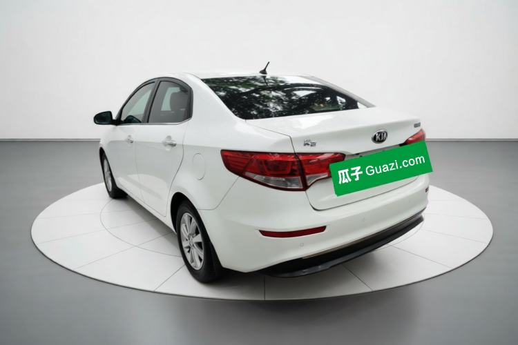 Used Kia K2 2015 Sedan 1.4L Automatic GLS Exterior 3