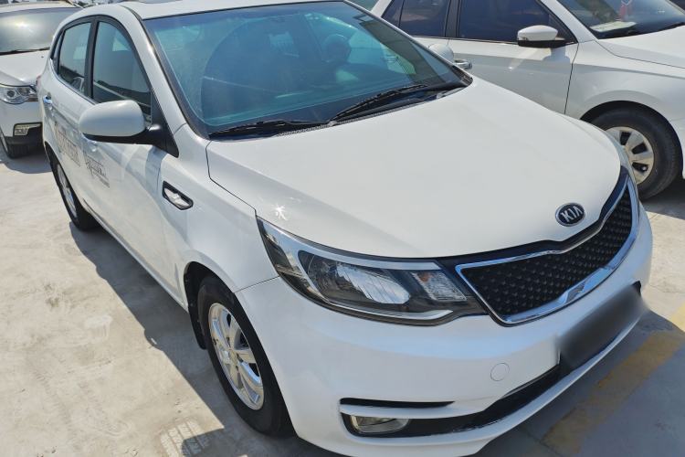 Used Kia K2 2015 Hatchback 1.4L AT GLS Cool Edition Exterior 3