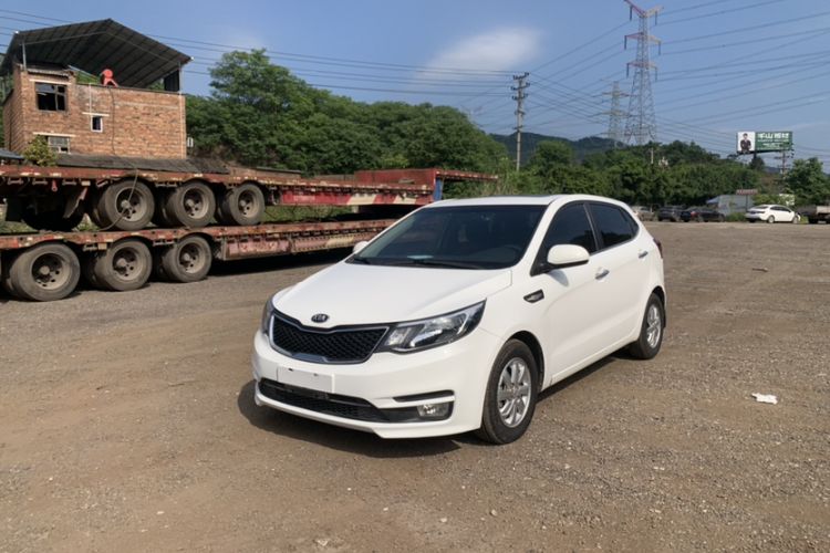 Used Kia K2 2015 Hatchback 1.4L MT GLS Cool Edition Exterior 3