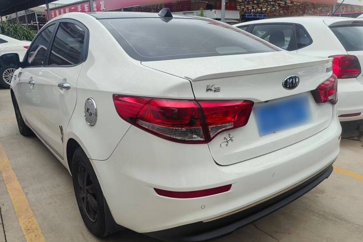 Used Kia K2 2015 Sedan 1.4L MT GLS Exterior 3