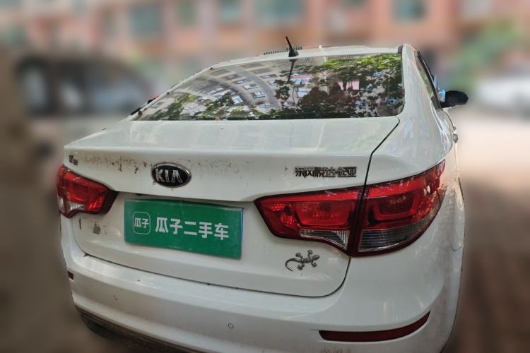 Used Kia K2 2015 Sedan 1.4L MT GLS Exterior 4