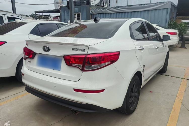 Used Kia K2 2015 Sedan 1.4L MT GLS Exterior 4