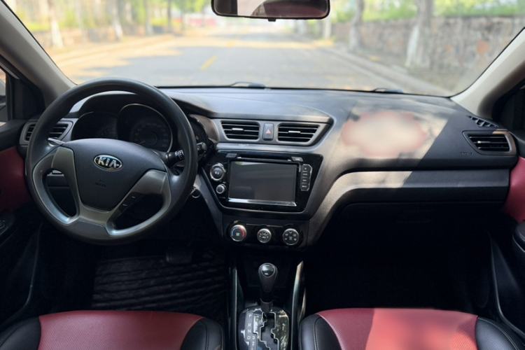 Used Kia K2 2015 Hatchback 1.4L AT GLS Cool Edition Exterior 5