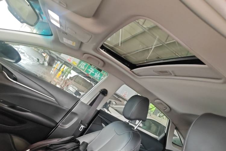 Used Kia K2 2015 Sedan 1.4L Automatic GLS Exterior 7