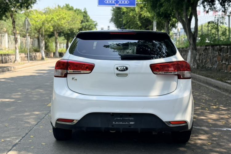 Used Kia K2 2015 Hatchback 1.4L AT GLS Cool Edition Exterior 9