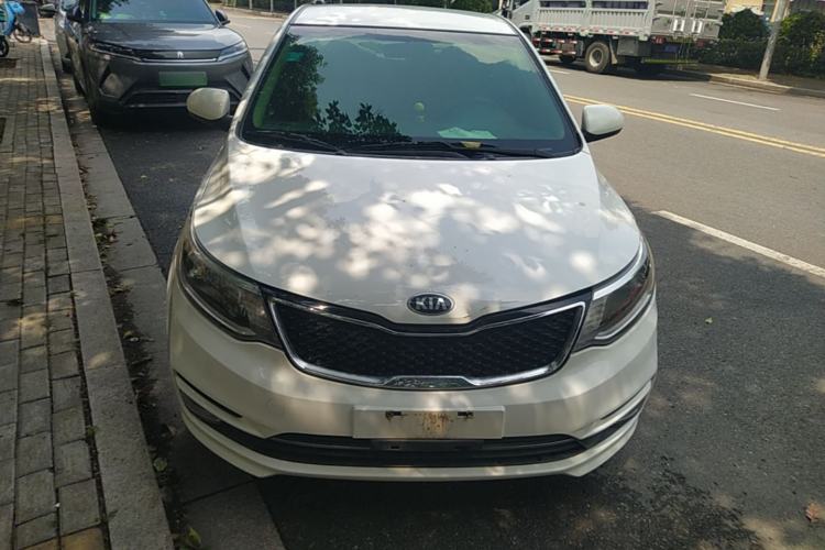 Used Kia K2 2015 Sedan 1.4L MT GLS Front