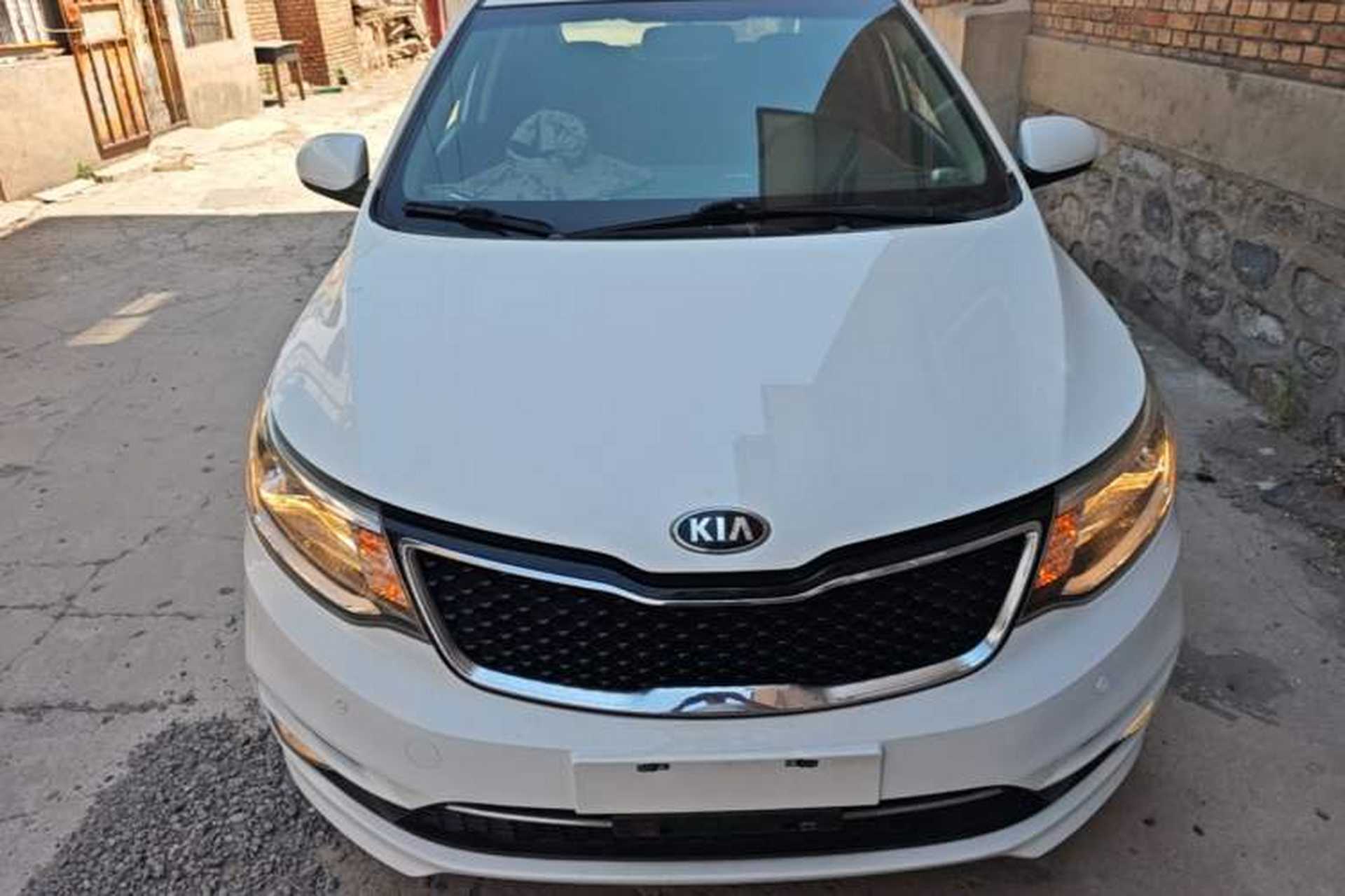 Used Kia K2 2015 Hatchback 1.4L AT GLS Cool Edition Front