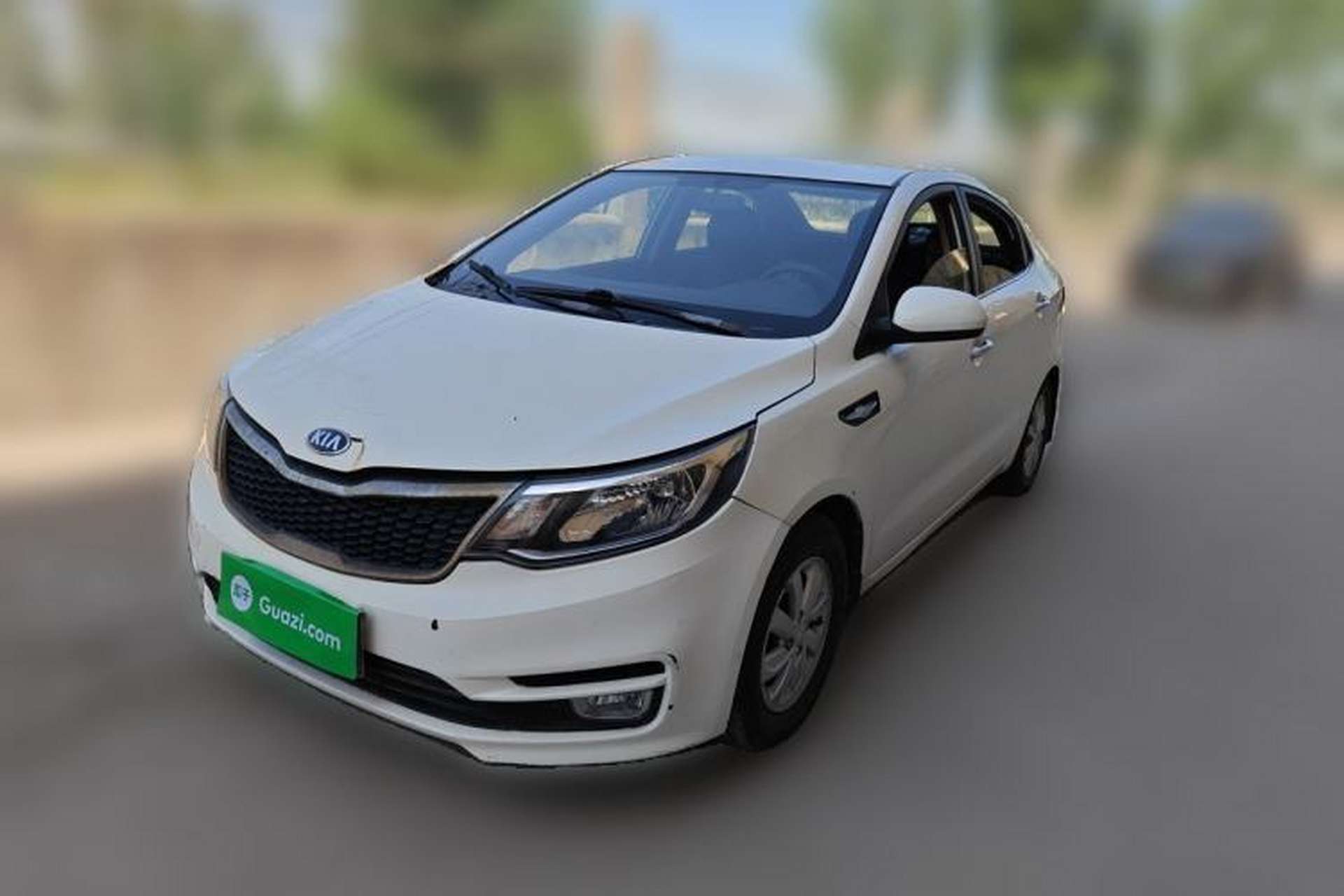 Used Kia K2 2015 Sedan 1.4L MT GLS Front Left 45 Deg