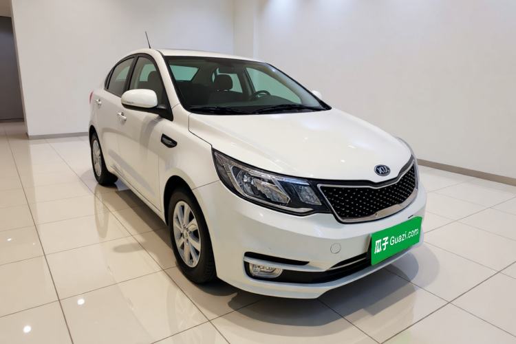 Used Kia K2 2015 Sedan 1.4L MT GLS Front Right 45 Deg
